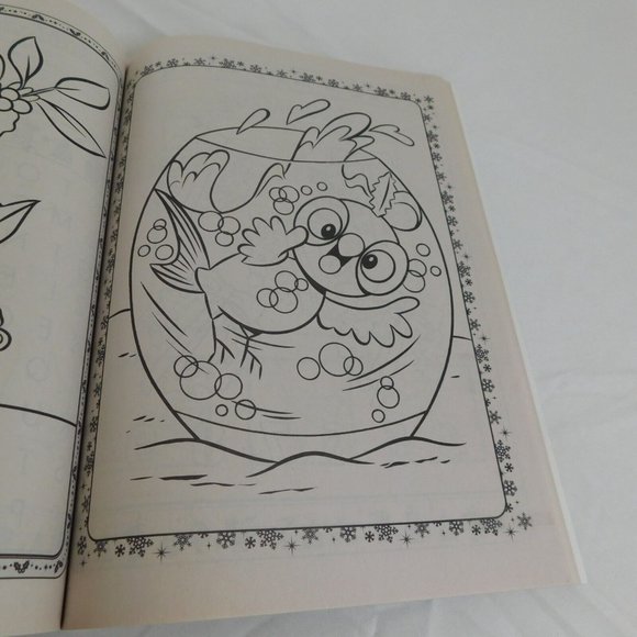 2 Rudolph The Red-Nosed Reindeer Christmas Jumbo Coloring & Activity Books New - Picture 5 of 12